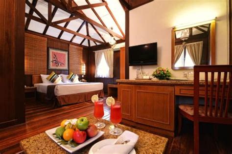 Get their location and phone number here. Holiday Villa Beach Resort Cherating, Cherating Room Rates ...