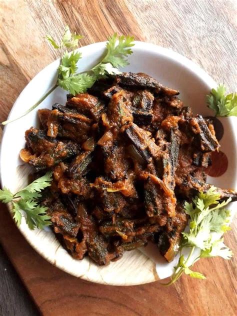 Top 10 bhindi recipes, indian lady finger recipes : Bhindi Do Pyaza | Bhindi Masala | Lady Finger Curry - My ...