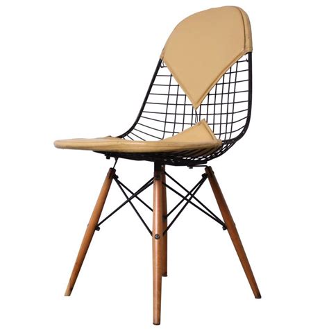 Get up to 70% off now! Eames Dkw Dowel Leg Side Chair for Herman Miller at 1stdibs