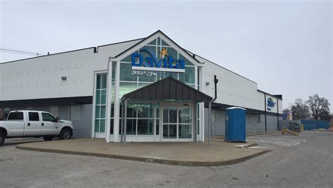 Evansville government trying to sell former CVS on North Main Street