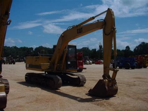 Cat E120b Hydraulic Excavator