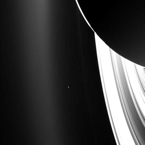 Nasas Cassini Spacecraft Took This Photo Of Earth From Nearly 900