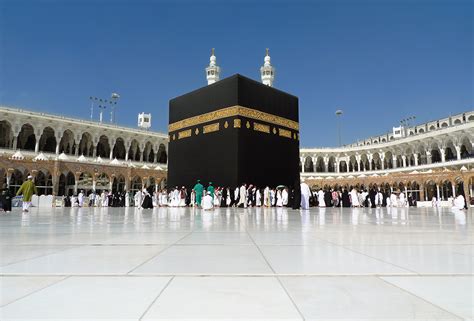 مكة مباشر قناة القرآن الكريم الفضائية البث المباشر من مكة المكرمة من السعودية. هذا هو سر برودة رخام الحرم المكي الشريف | مجلة سيدتي