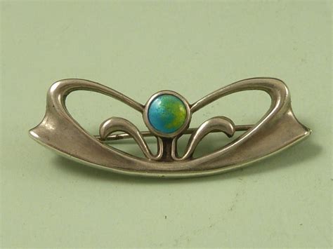 Solid Sterling Silver English Art Nouveau Brooch Hallmarked Chester
