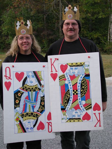 King And Queen Of Hearts I Drew The Card On Foam Boards Halloween Inspo Halloween