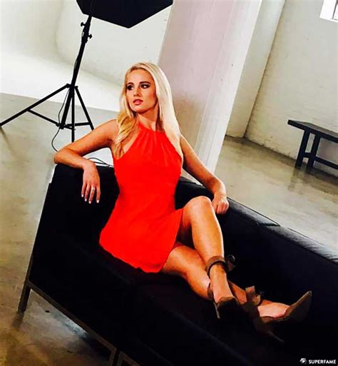 49 hot pictures of tomi lahren which will make you fantasize her the viraler