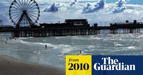 Teenager Drowns At Sea After Rescue Effort Off Blackpool Pier Uk News