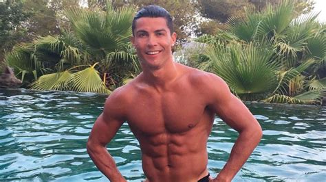 Cristiano Ronaldo Is Gay Fotos
