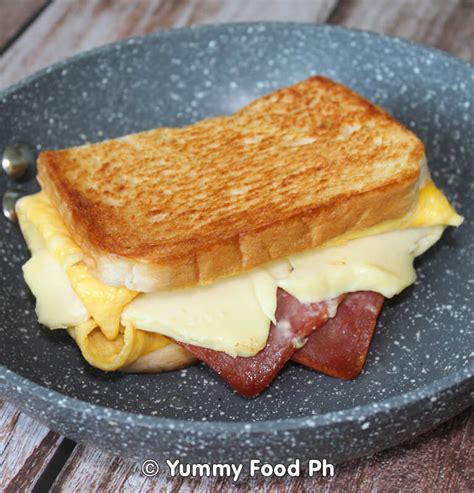 One Pan Ham Egg And Cheese Sandwich Toast