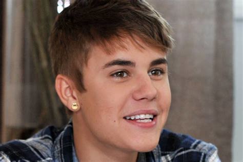 Justin Bieber Notches First Top 10 Single With 'Boyfriend'