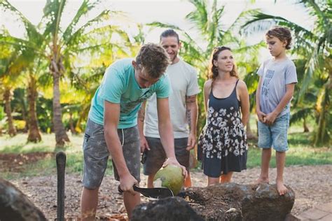 Visit A Working Coconut Farm On Maui Punakea Palms Lahaina