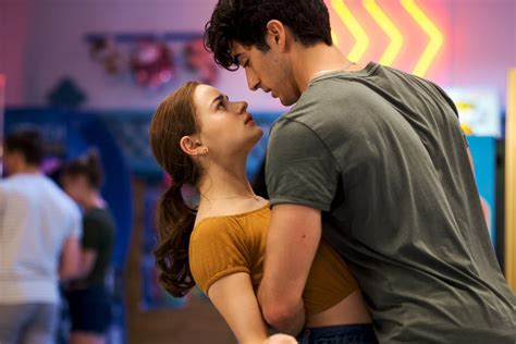The Kissing Booth 2 Dance Scene Behind The Scenes Video Popsugar Entertainment