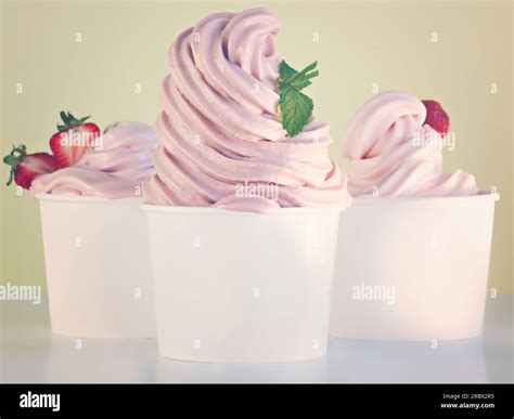 Frozen Soft Serve Yogurt Stock Photo Alamy