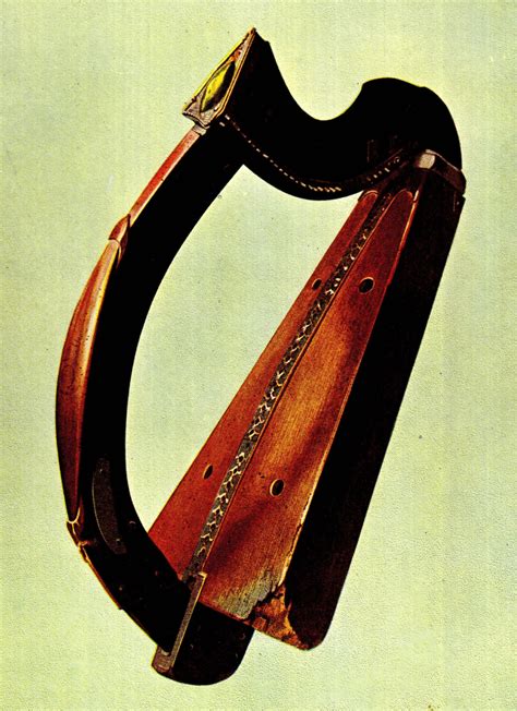 Early Gaelic Harp Info The Lamont Harp