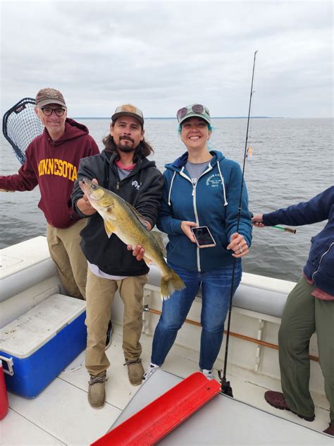 Lake of the Woods Fishing Report Sept 1 - Sportsmans Lodges