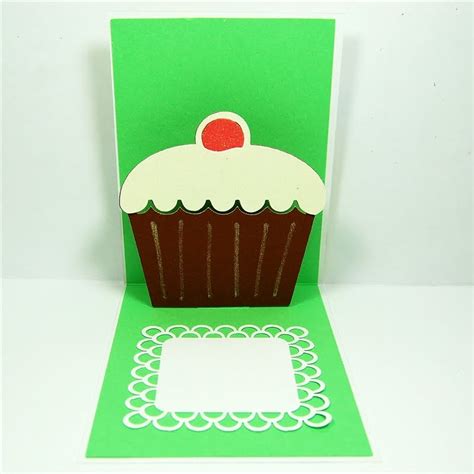 The birthday pop up card is a great card to give to that special someone on their birthday. Capadia Designs: Birthday Cupcake Pop-ups