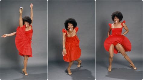 Gorgeous Photos Of Debbie Allen In The S And S Vintage News Daily