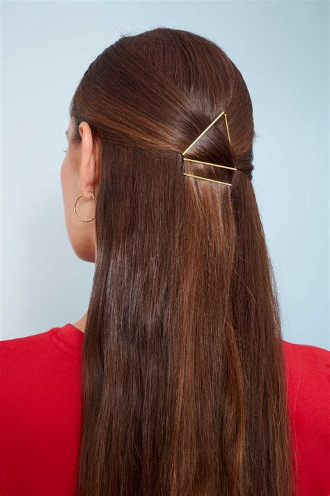 9 Cool Bobby Pin Hairstyles To Add To Your Hair Routine All Things Hair Uk