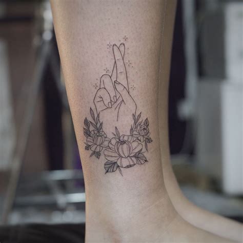 Fine Line Tattoo By Jessica Joy Artwoonz Artwoonz Line Tattoos