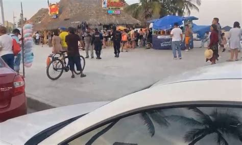 VIDEO Batalla Campal Entre Meseros Y Turistas En Veracruz Capital