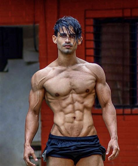 hot men hot guys sexy men bodybuilder fitness models bodybuilding motivation male form