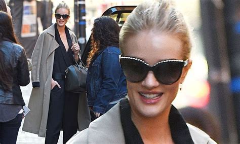 Rosie Huntington Whiteley Looks Chic In Trench Coat As She Leaves