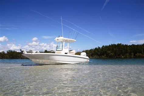 Boston Whaler Introduces The 240 Dauntless Pro An Exciting New Inshore