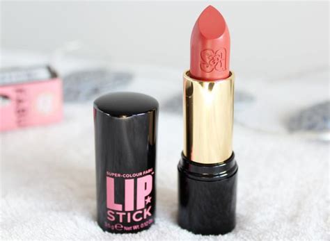 Every Day Red Lip Soap And Glory Super Colour Fabu Lipstick Perfect Day