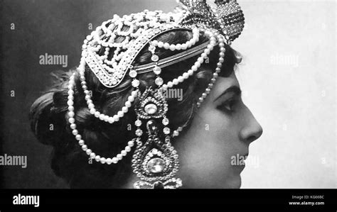 Mata Hari 1876 1917 Dutch Exotic Dancer Executed For Being A German