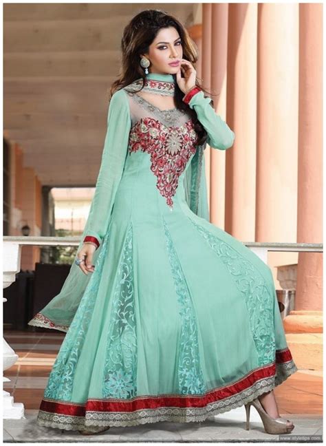 Beautiful Pakistani Dresses Ideas For Girls And Women