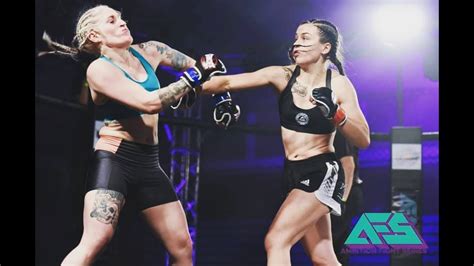British Female Mma Fighter Destroys Her Opponent In 60 Seconds