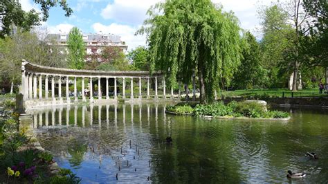 The Parc Monceau The Smartest Garden In Paris Good Morning Paris The