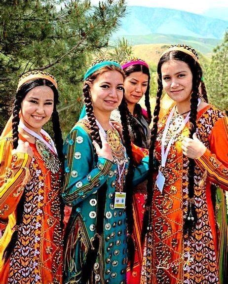 Oğuz Türkleri Türkmenler ve Geleneksel Giyimleri Beautiful Hijab