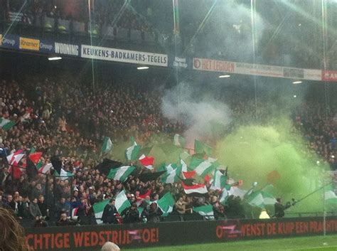 In this video there are all the goals and highlights of psv's match. Feyenoord-PSV | Badkamer tegelen