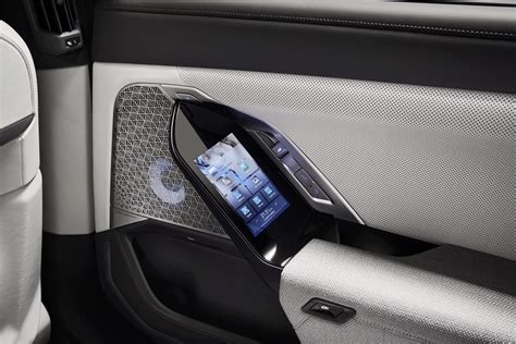 The BMW i7 EV (2022) Has a Rear Movie Screen, Goes 150 mph | WIRED