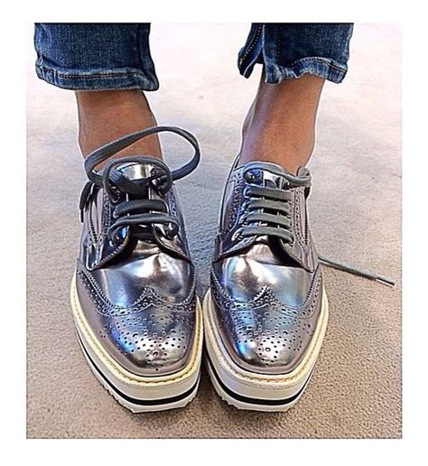 .phones & accessories clothing, shoes & jewelry women men girls boys baby under $10 amazon explore amazon pantry treat yourself to holiday deals. Prada wingtip brogue platform sneakers | Oxford schuhe für ...