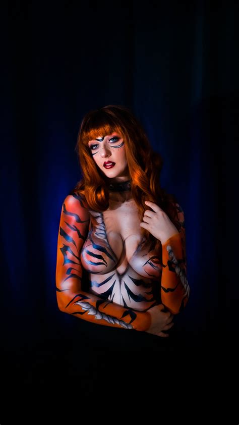 Tw Pornstars Yang Studios Twitter Go Get Em Tiger Mary Jane
