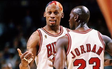 On this channel dennis hosts his new podcast on the rebound w/ dennis ro. Dennis Rodman hizo dos peticiones para entrevista en The ...