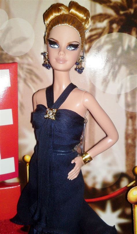 pin de †♥ katrina rhodes ♥† em barbie collector bonecas barbie barbie bonecas