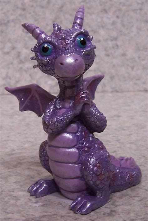 Figurine Baby Dragon Purple Sitting Medieval Fantasy Mythology New W