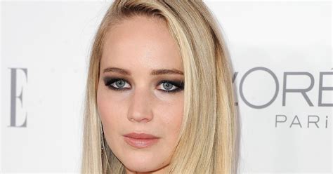 Jennifer Lawrence Recalls Standing In Degrading Nude Lineup For Audition Huffpost News