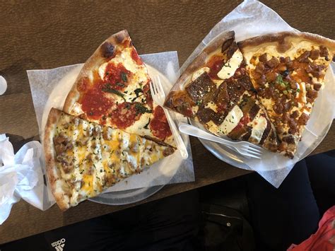 For this chicken marsala pizza, i used fontina to add some additional flavor. Astoria Pizza Factory in Astoria Queens. (Chipotle, egg ...