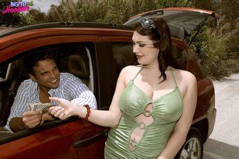 Cassandra Calogera Sucks Dick In The Car And Fucks Photos