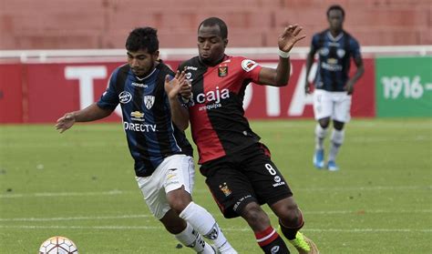 All statistics are with charts. Independiente del Valle se tomó Arequipa. | La República EC