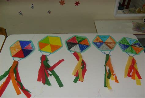 Make a plastic bag kite. Crafts,Actvities and Worksheets for Preschool,Toddler and ...