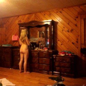 Evanna Lynch Nude Leaked Uncensored Pics