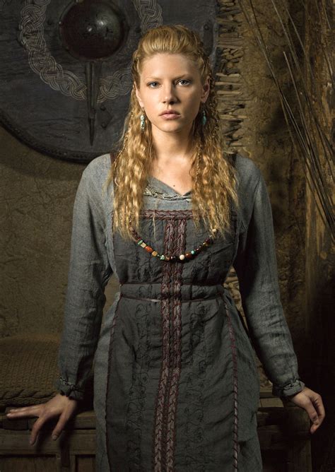 Katheryn Winnick As Lagertha Vikings Vikings Tv Show Vikings Tv