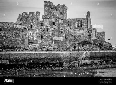 11th Century Viking Built Peel Castle Peel Isle Of Man Stock Photo