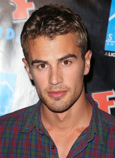 Why We Love Theo James Popsugar Love And Sex