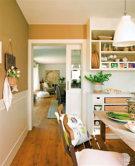 La cocina está equipada con muchos electrodomésticos: Orden en la cocina: consejos y trucos para guardarlo todo